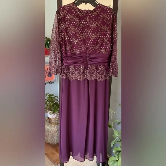 Formal Evening Dress Mother of Bride - Picture 4 of 12